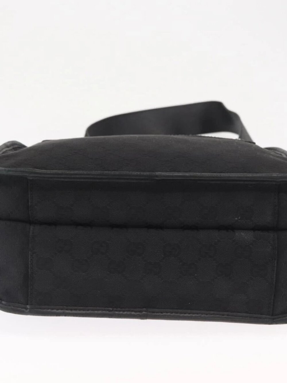 GUCCI GG Canvas Shoulder Bag Black Silver Auth ka1463 - Picture 7 of 16